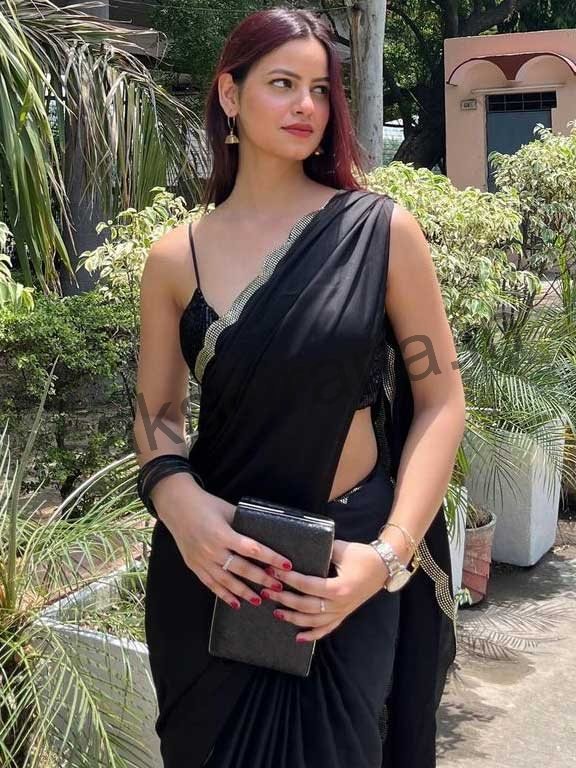20 year old call Girl service in Ludhiana