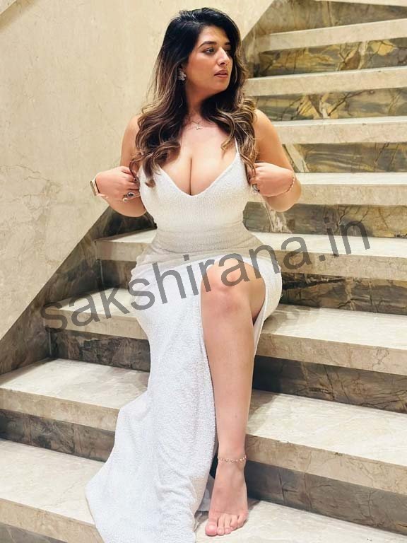 Ludhiana aged housewife Call Girl